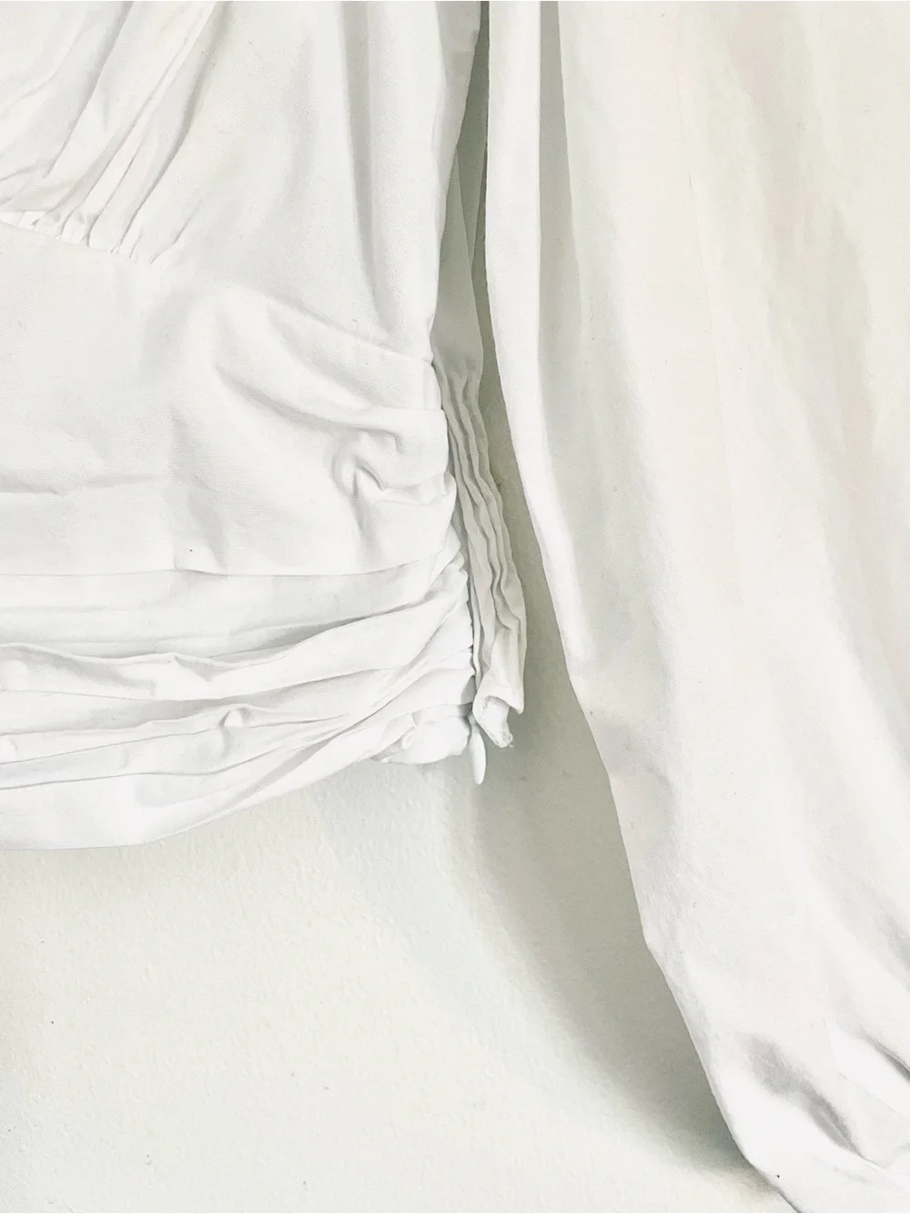 Zara Pleated Poplin Crop Blouse in White Size M EUC